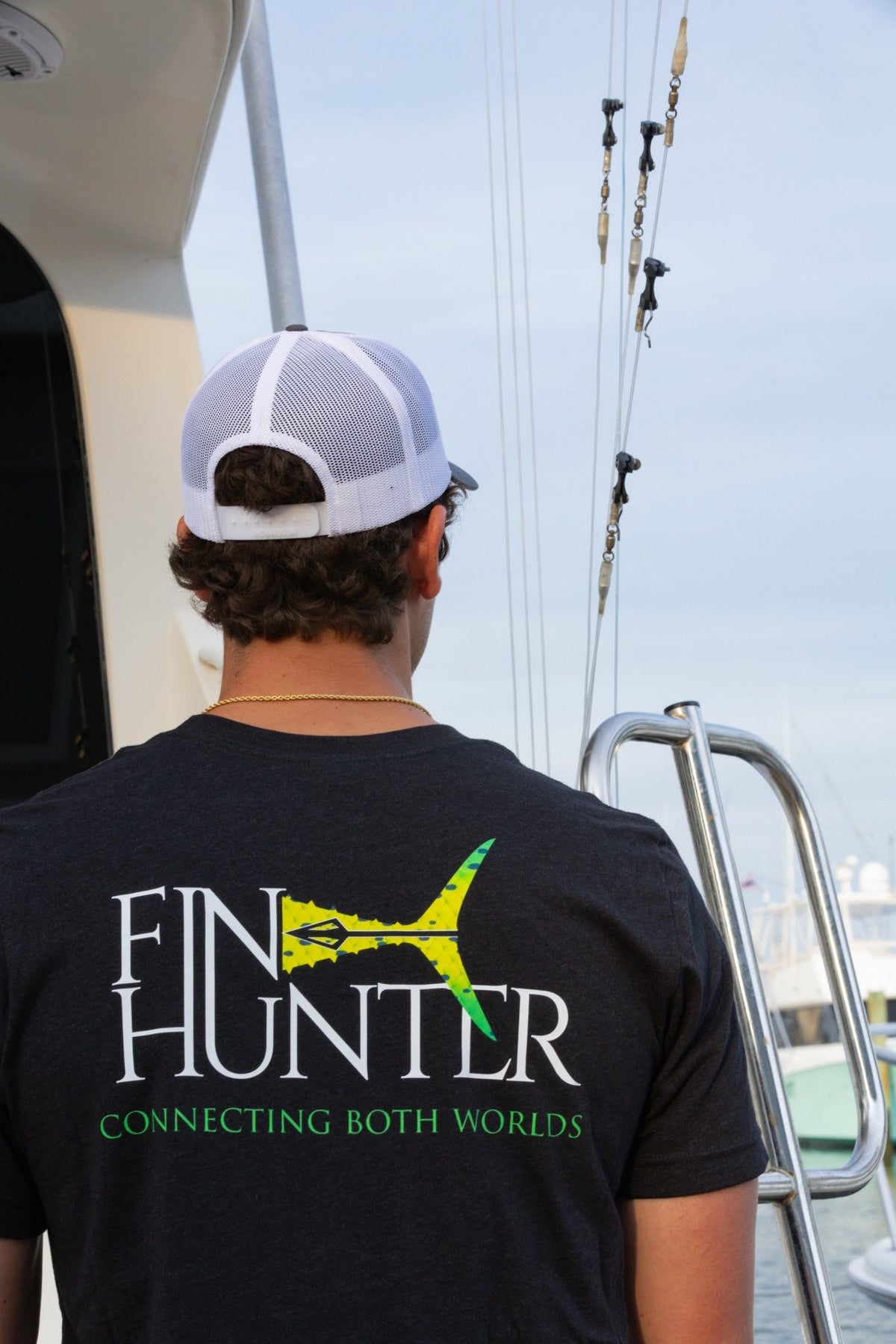 Mahi Tail T-Shirt - Fin Hunter